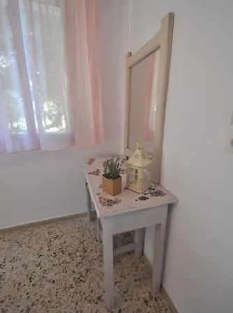 Apartman Ermioni Fresh 2 *